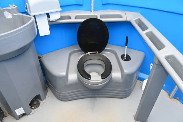 Portable Toilet Options We Offer in Conway, FL